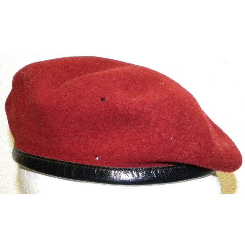 Béret rouge Parachutiste - Troupes Aéroportées Armée de Terre Française NEUF